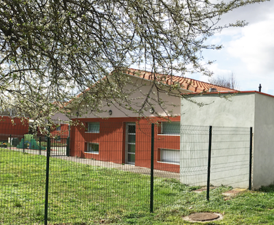 Extension de la crèche de Castelginest – dortoirs, espace de restauration et salle de jeux conçus par ABC Architecture