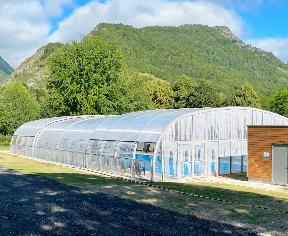 Aménagement du camping de la Bexanelle – création d’un espace d’accueil, d’un espace aquatique et d’un bâtiment sanitaires conçus par ABC Architecture