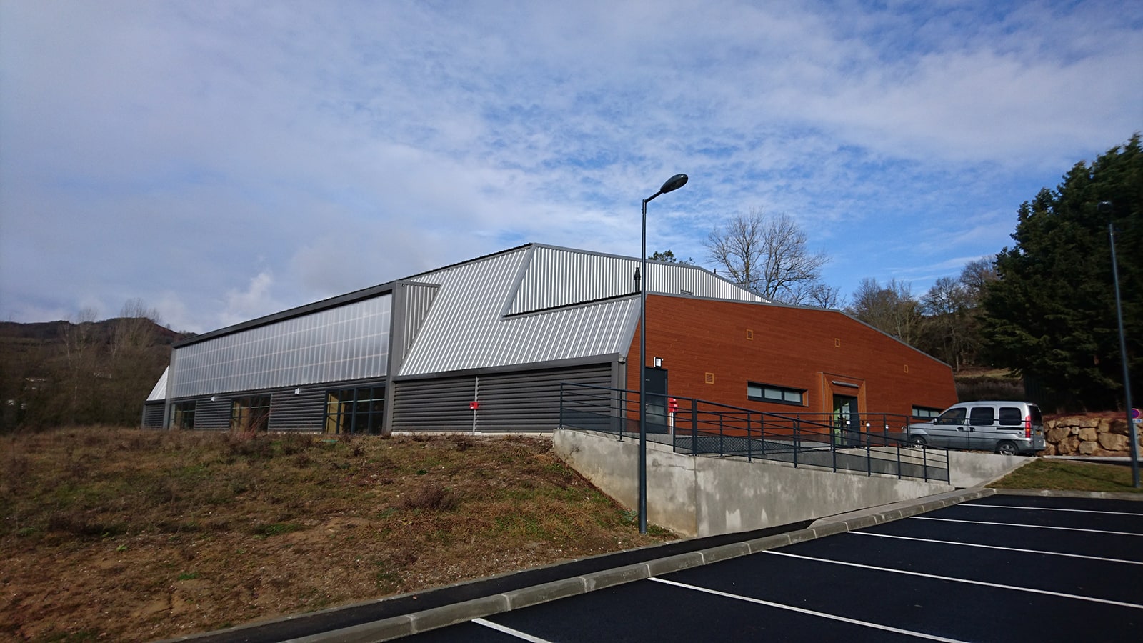Construction d’une salle de sports en bois au Mas d’Azil