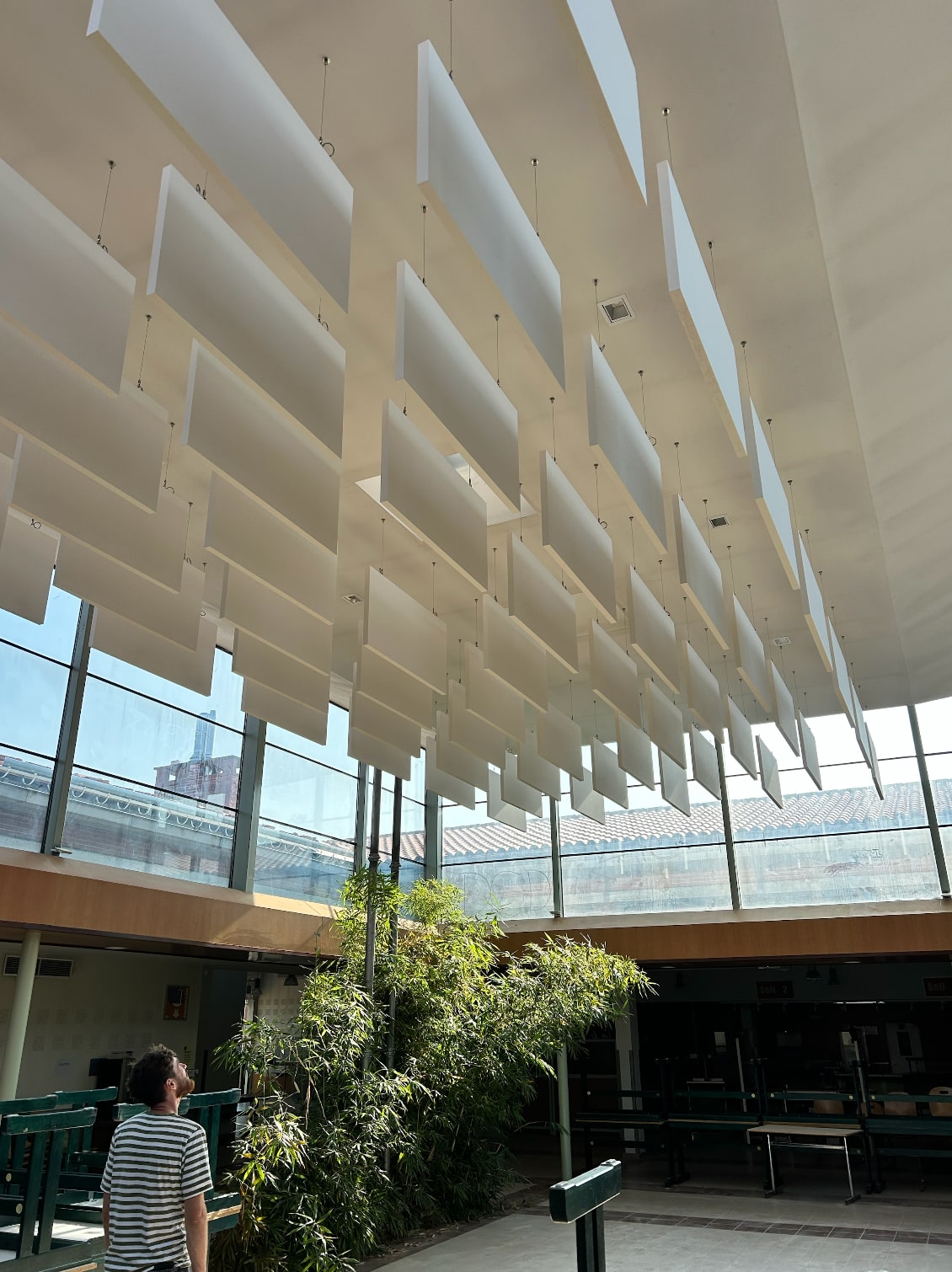 Réfection des toitures et travaux annexes du bâtiment 21 de l’École Nationale Vétérinaire de Toulouse – projet de rénovation conçu par ABC Architecture