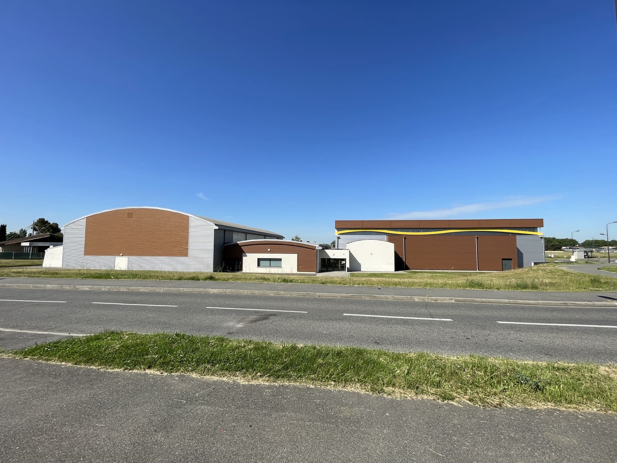 Construction du gymnase et de la salle polyvalente de Saint-Jory – projet ABC Architecture